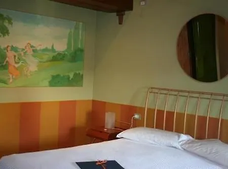 Corte Uccellanda Relais 3*